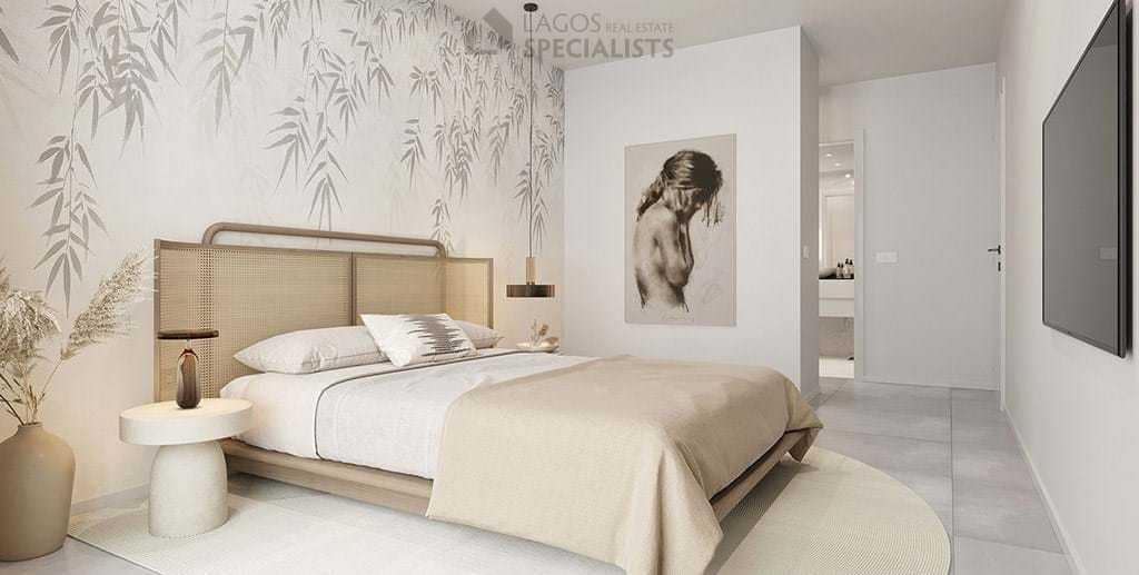 Bedroom with en-suite bathroom