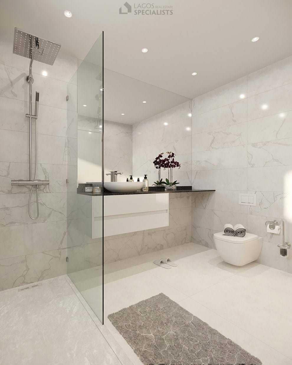 En-suite bathroom