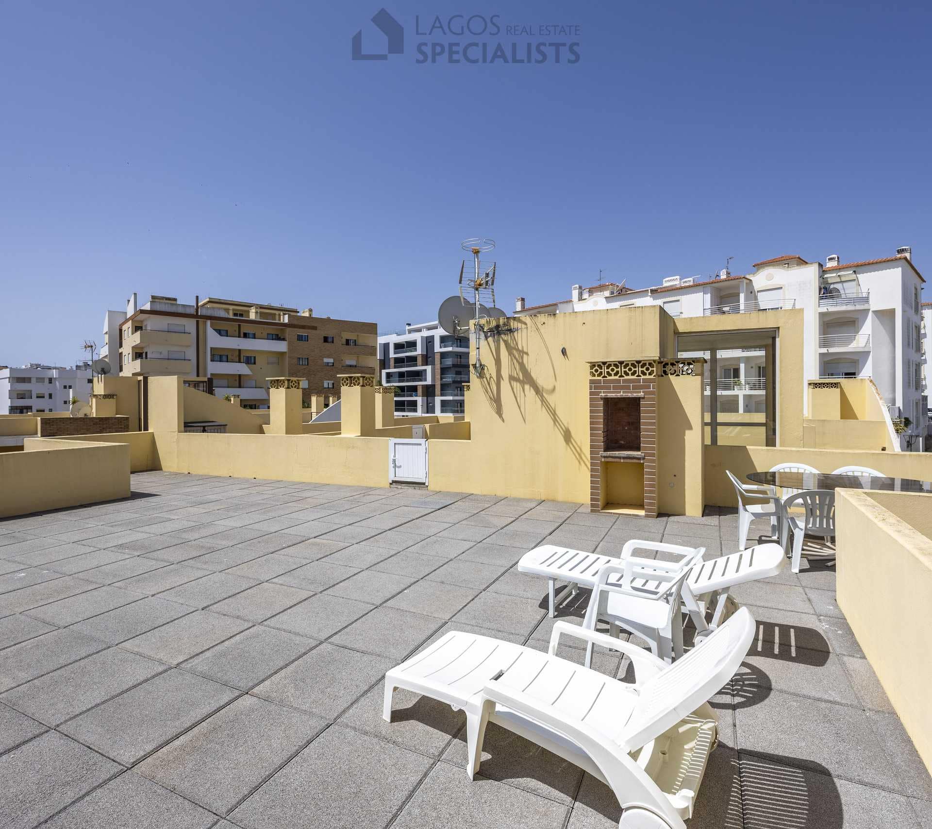 Large private section of roof terrace with built-in BBQ